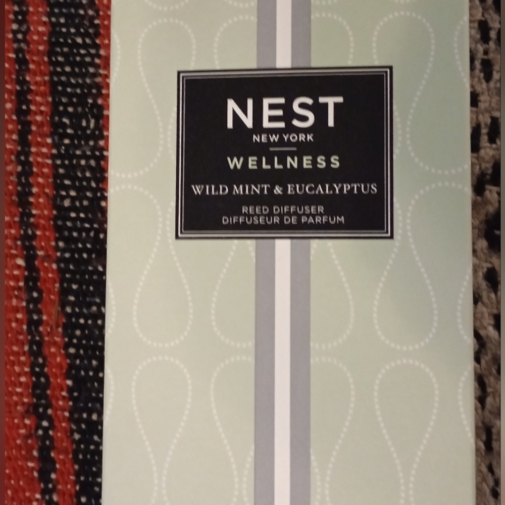 Nest Wild Mint & Eucalyptus Reed Diffuser